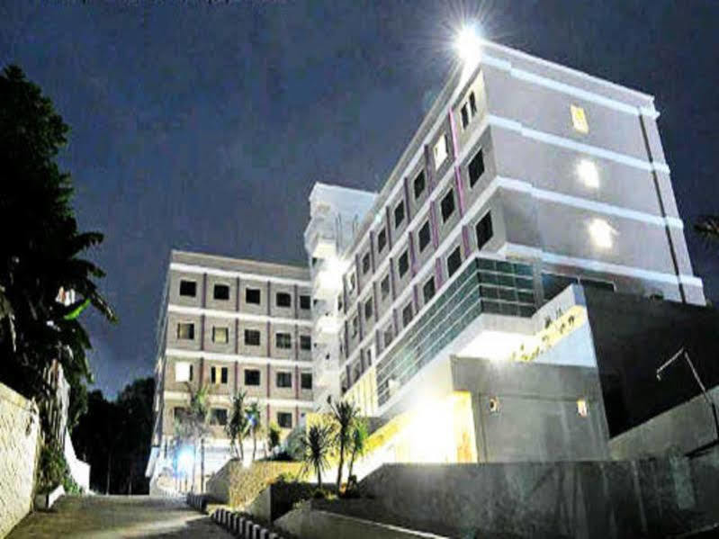 D'Primahotel Balikpapan Ngoại thất bức ảnh