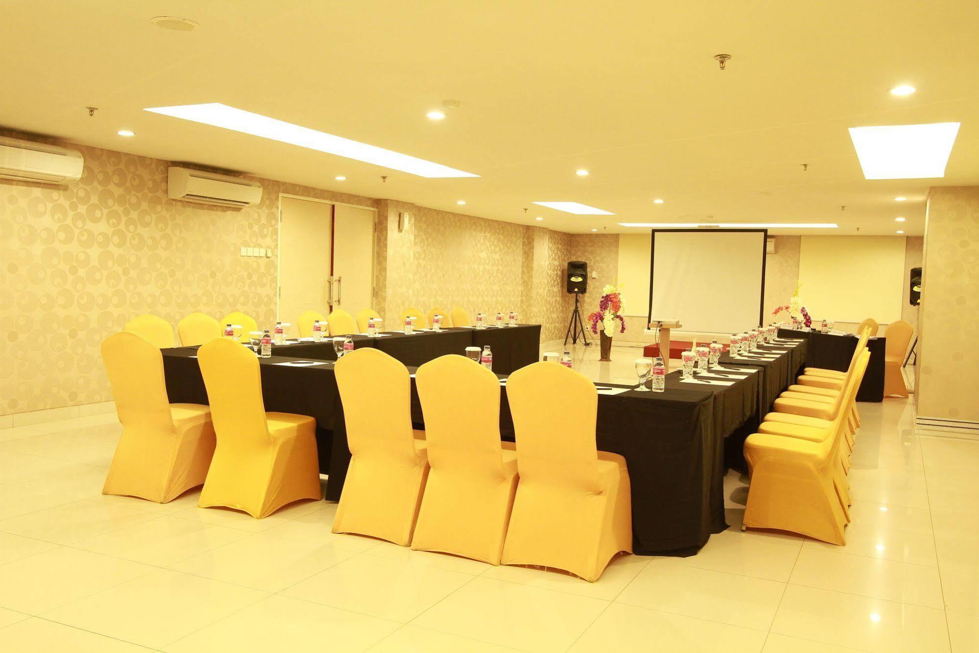 D'Primahotel Balikpapan Ngoại thất bức ảnh